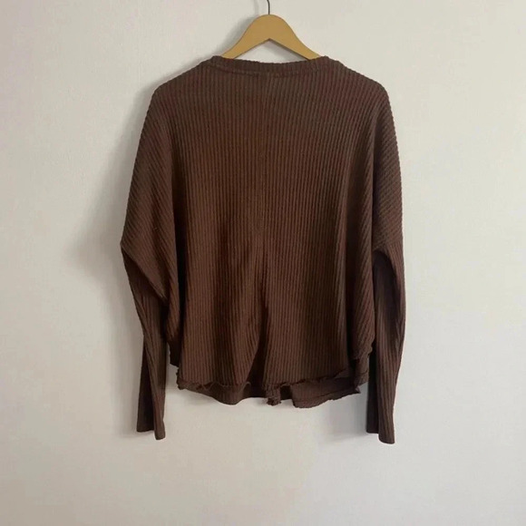 Out From Under Urban Outfitters Oversized Thermal Button Top - Picture 9 of 12